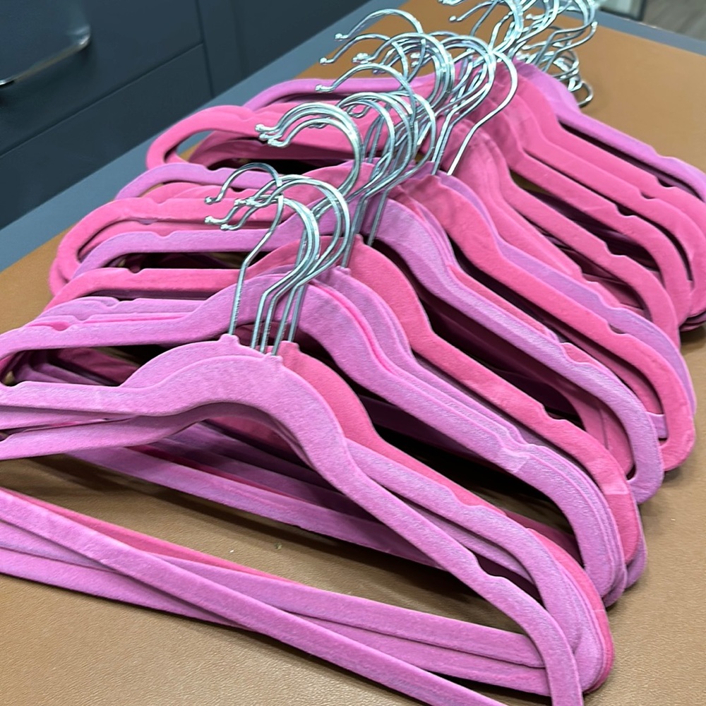 Kids 14 inch no slip hangers. Total 47.